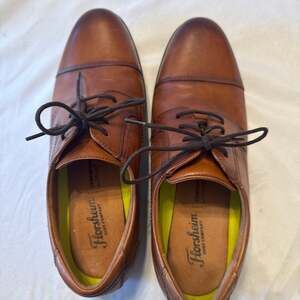 Florsheim Men's Midtown Cap Toe Oxford Cognac Leather Dress Shoes